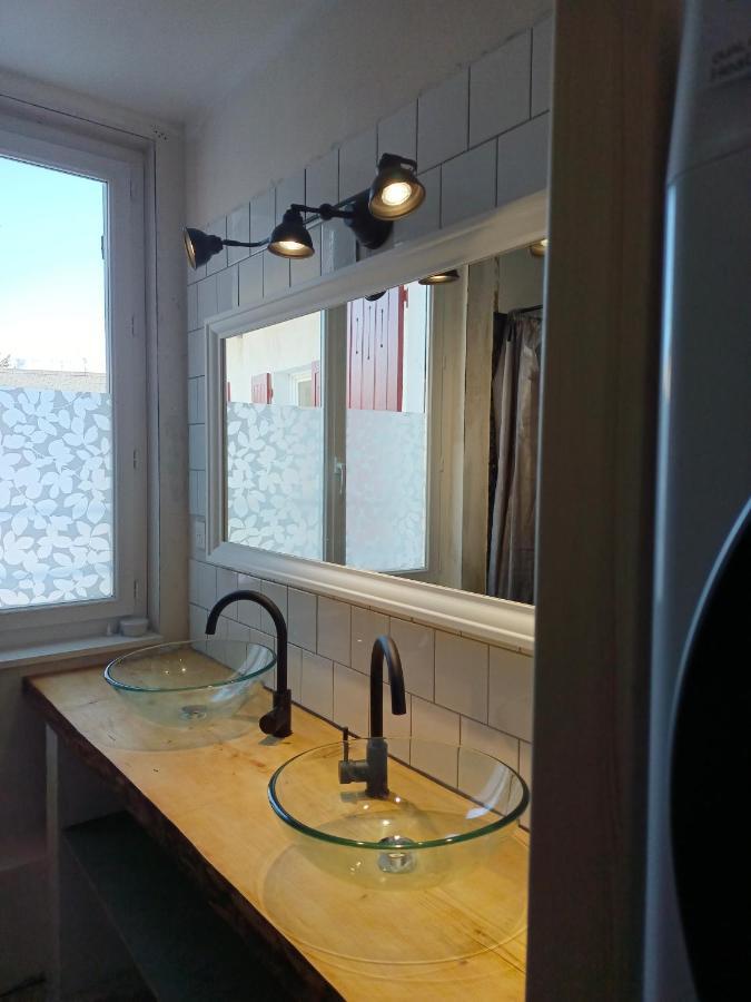 Gite Redrooster Home - 160M2, 4 Ch, 2 Sdb, Fibre, Parking, Sauna, Bain A Remous Theys Exterior foto