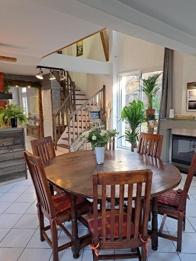 Gite Redrooster Home - 160M2, 4 Ch, 2 Sdb, Fibre, Parking, Sauna, Bain A Remous Theys Exterior foto