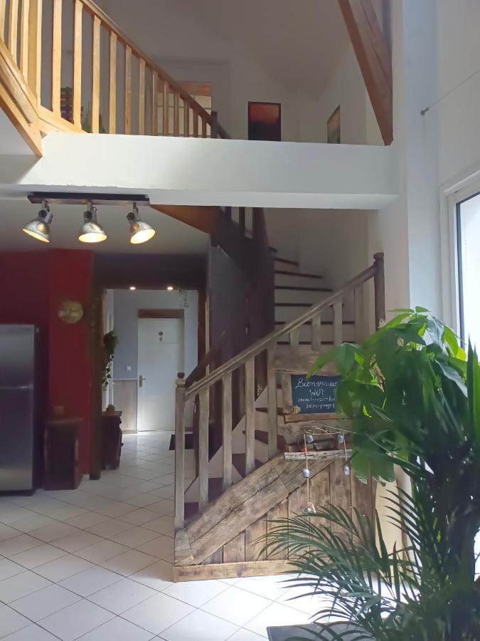 Gite Redrooster Home - 160M2, 4 Ch, 2 Sdb, Fibre, Parking, Sauna, Bain A Remous Theys Exterior foto