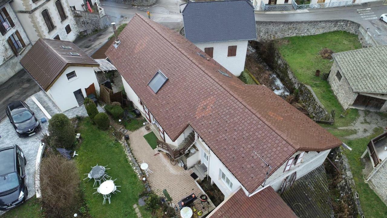 Gite Redrooster Home - 160M2, 4 Ch, 2 Sdb, Fibre, Parking, Sauna, Bain A Remous Theys Exterior foto
